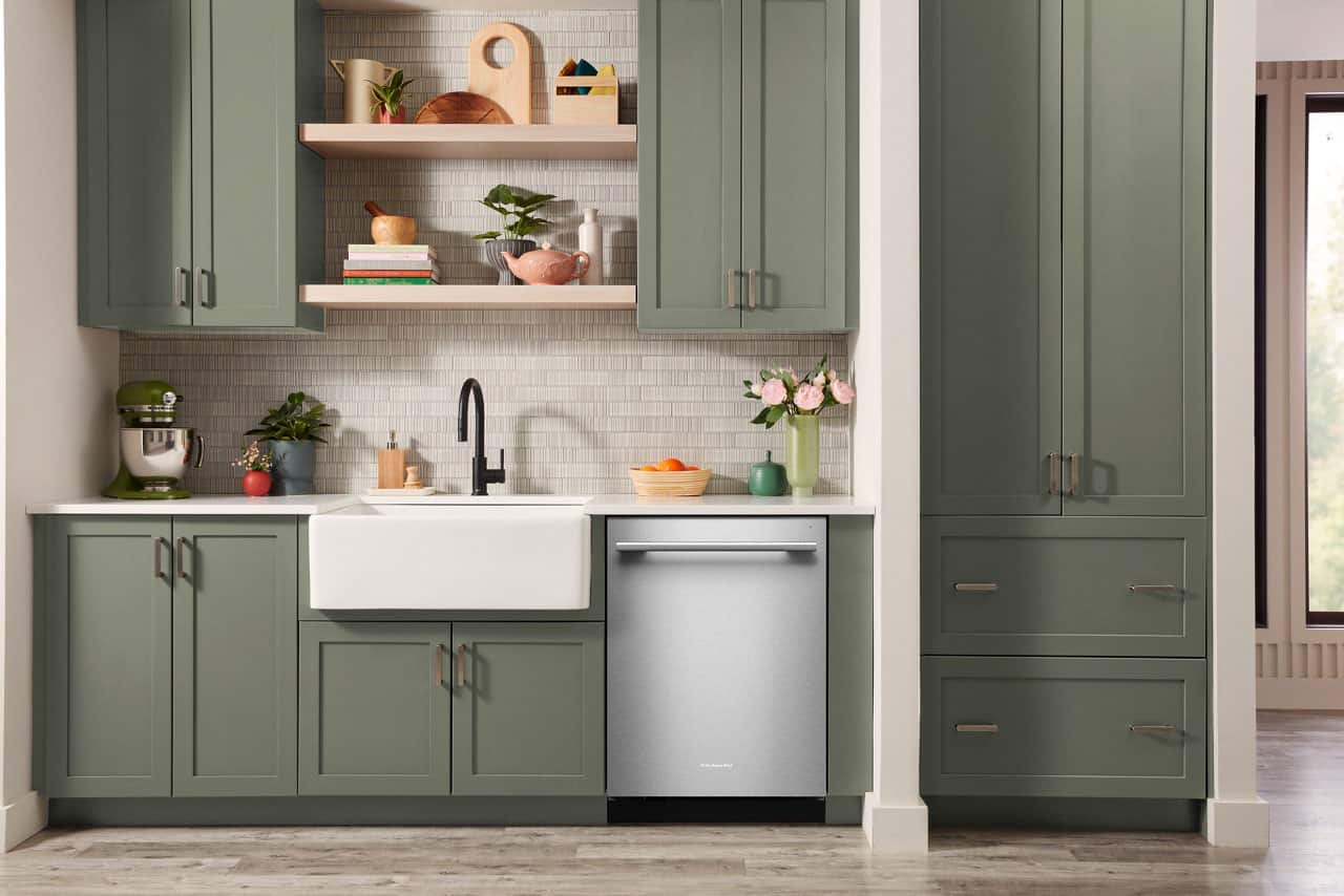 Alt View 21. KitchenAid - 24" Top Control Built-In Dishwasher with 360 Max Jets Third Rack and ProDry System, 44 dBA - PrintShield Stainless.