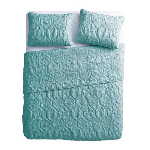 Front. SlickBlue - Beach-Themed 3-Piece Quilt Set Featuring Starfish, Seashells, and Seahorses - Aqua Blue.