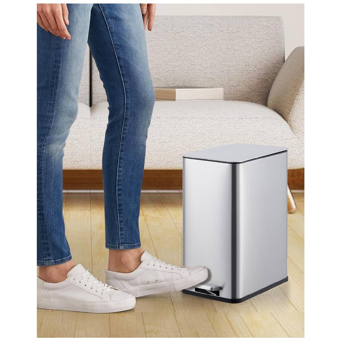 Angle. Qeetex - 10 L / 2.6 gal Small Bathroom Step Trash Can with Lid Soft Close, Step Pedal, with Removable Inner Bucket - Silver.