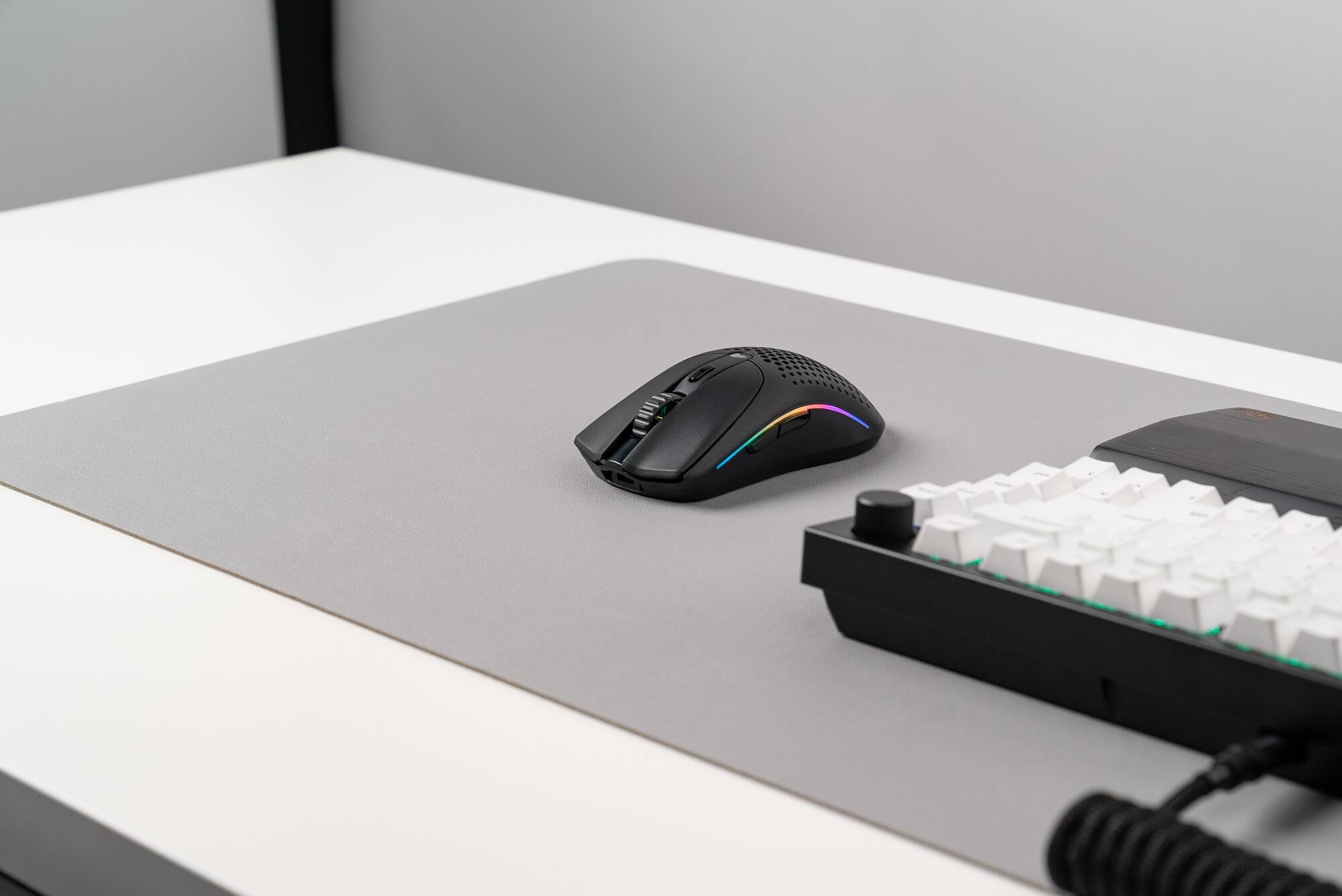 Alt View 16. Glorious - Model O 2 Lightweight Wireless Optical Gaming Mouse with BAMF 2.0 Sensor - Matte Black.