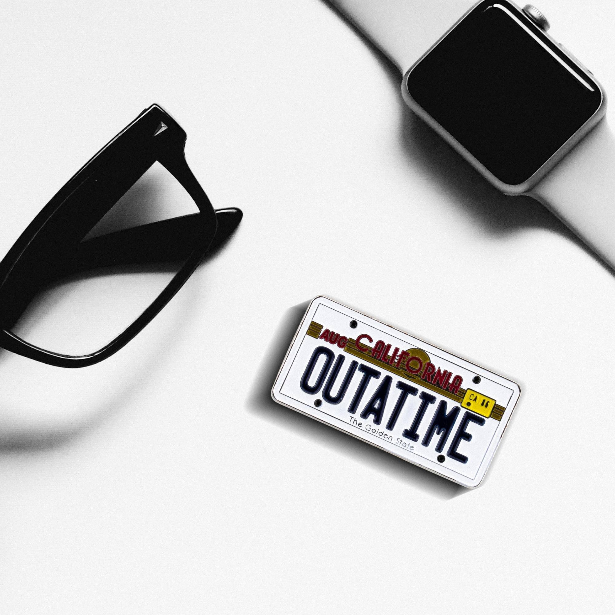 AUG CALIFORNIA CALIFORNIA CA OUTATIME 1 The Golden State