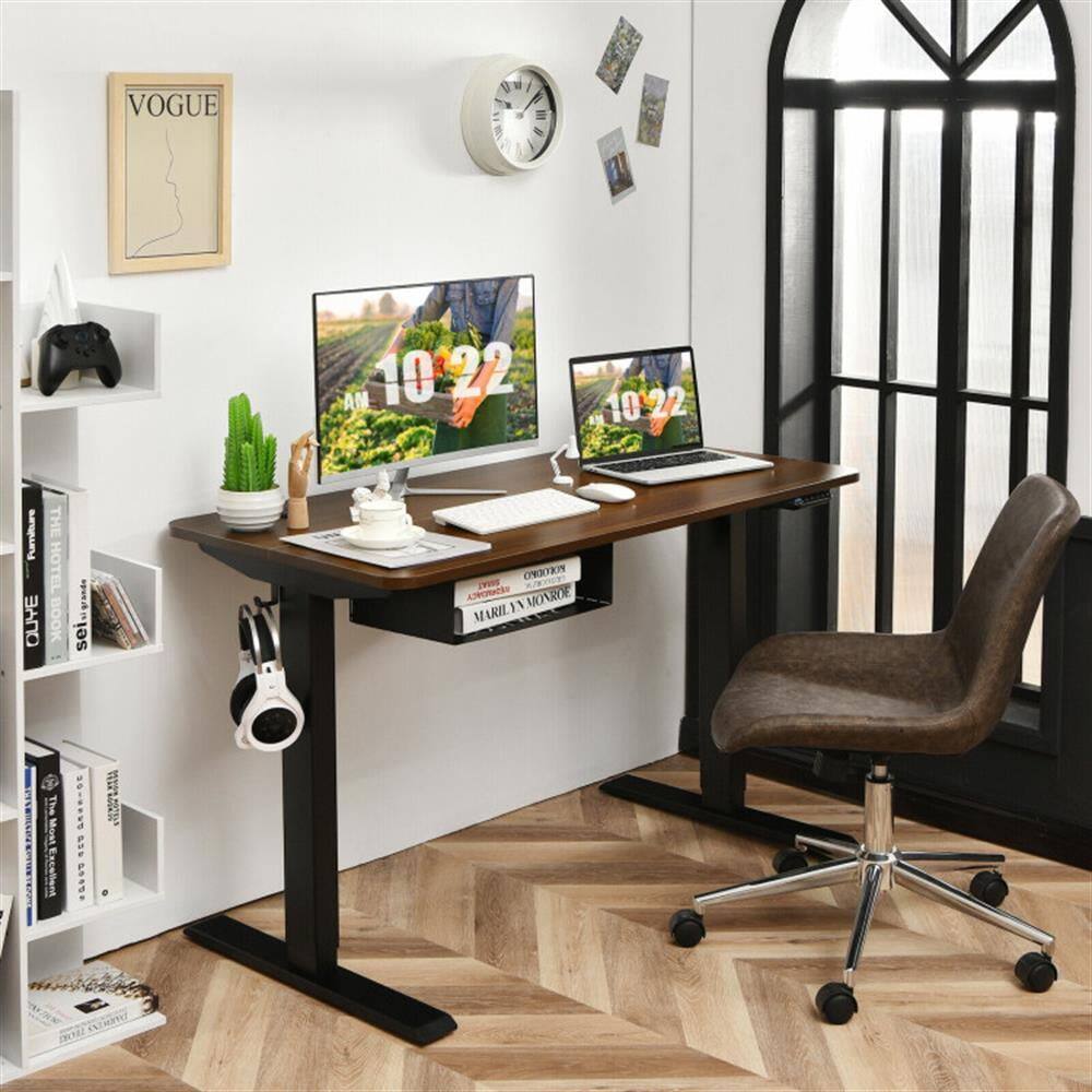 VOGUE DAY - AN 1022 Furniture OUTLET THE HOTELBOOK Sel.p CHEQUON KNONZEN MOARDE MARILYN E The O.P.EE 1 U.