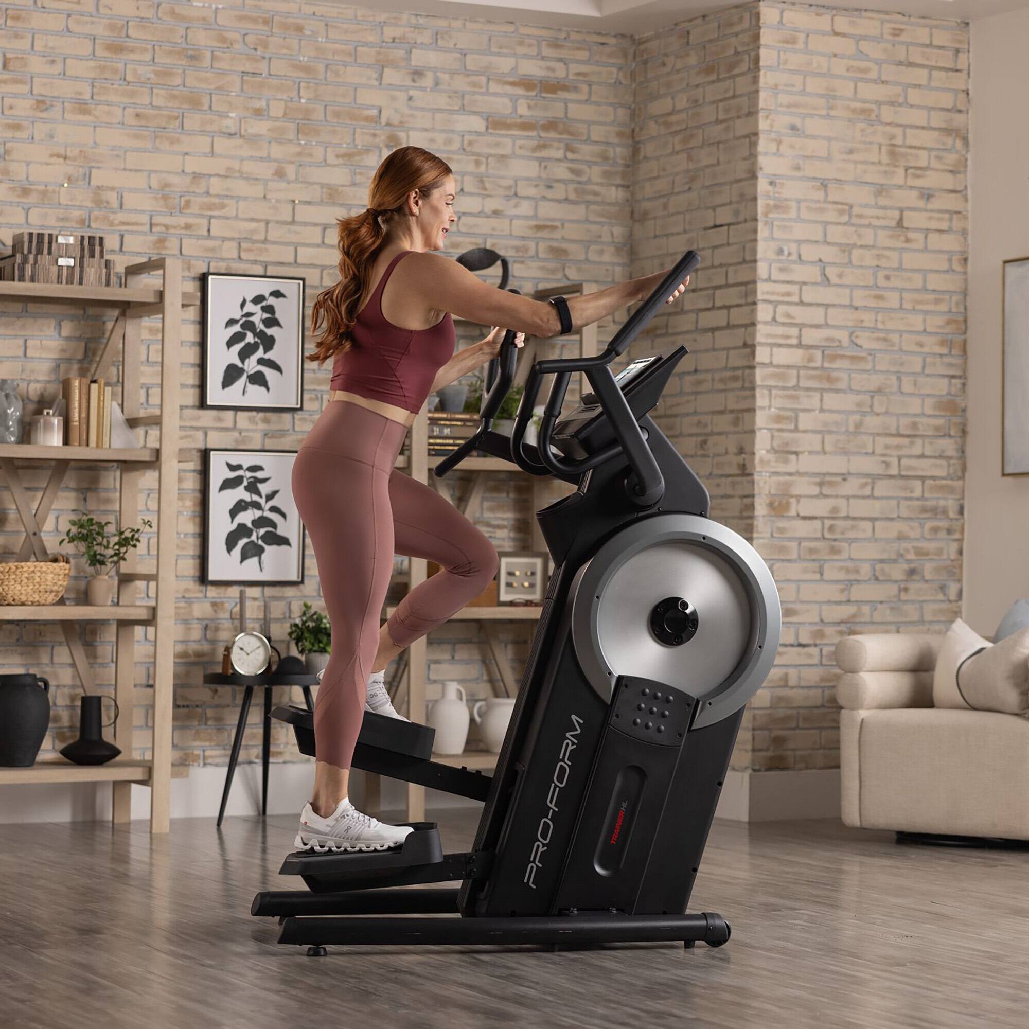 Alt View 6. ProForm - Trainer HL - Black.