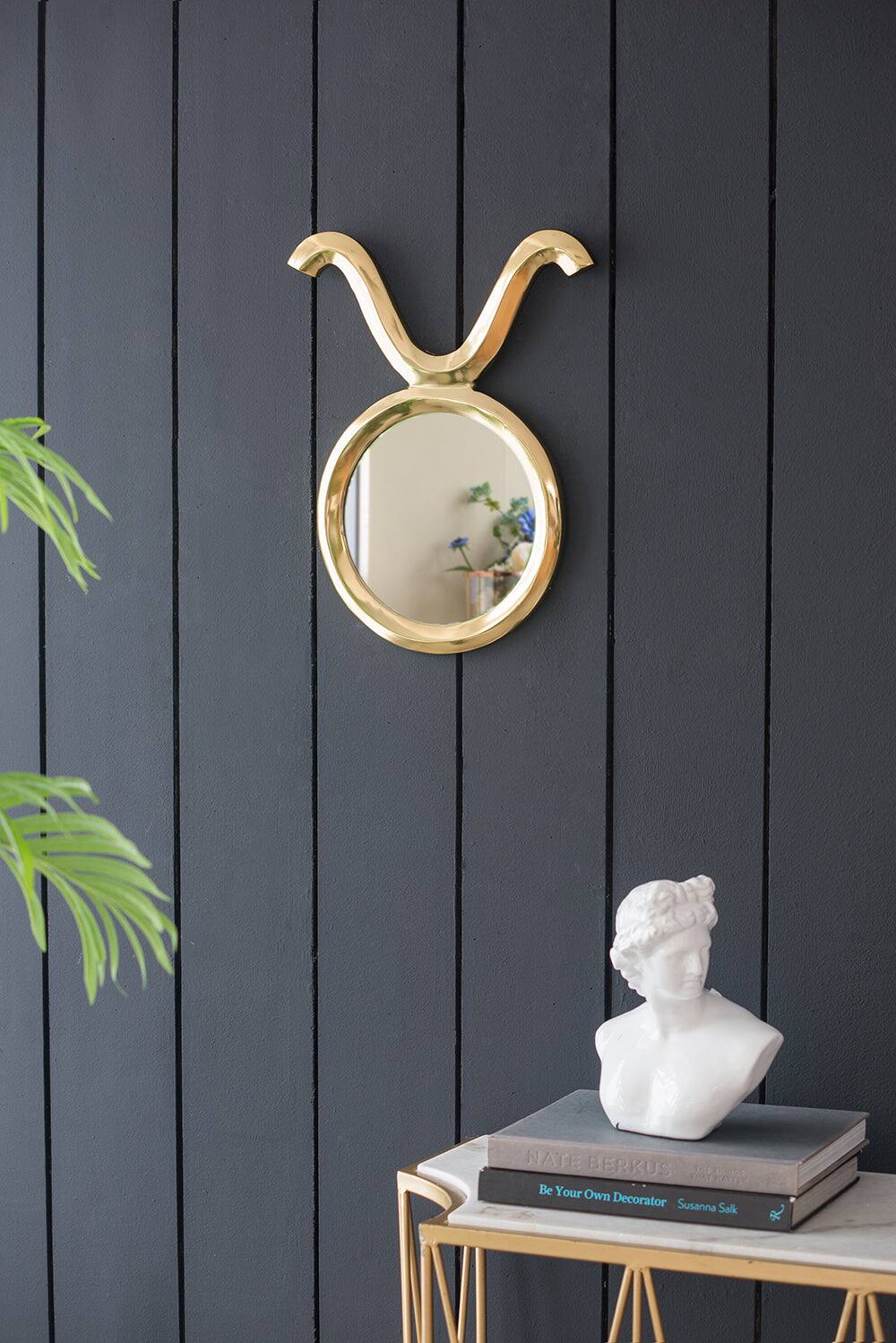 Nate Berkus  
TCS  
DIUPETEL  
Be Your Own Decorator  
Susanna Salk