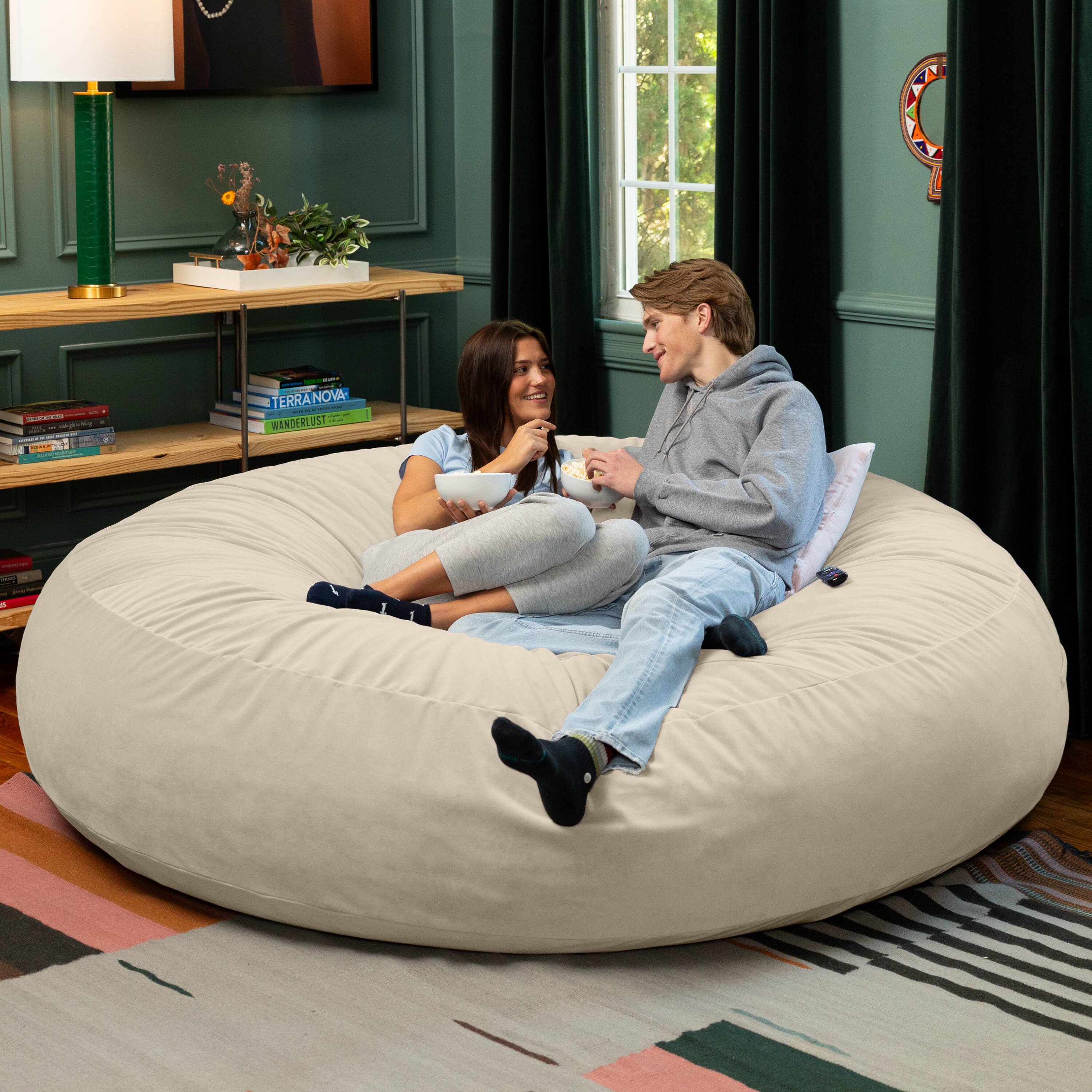 d | I - - - - adid - I - TERRANOVA e - | : WANDERLUST A

Corrected text:
- TERRANOVA
- WANDERLUST