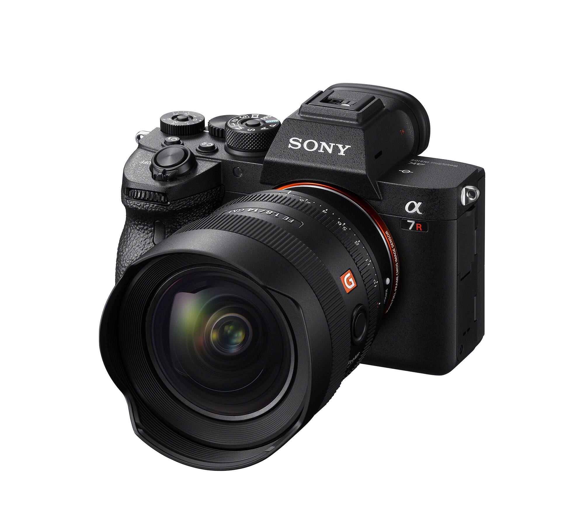 SONY  
α7R  
G  
ZEISS T*  
16-35mm 1:2.8  
G  
FE 16-35mm 1:2.8 GM