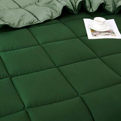 Left. Hivvago - Twin/Twin XL Traditional Microfiber Reversible 3 Piece Comforter Set in Green - Green.