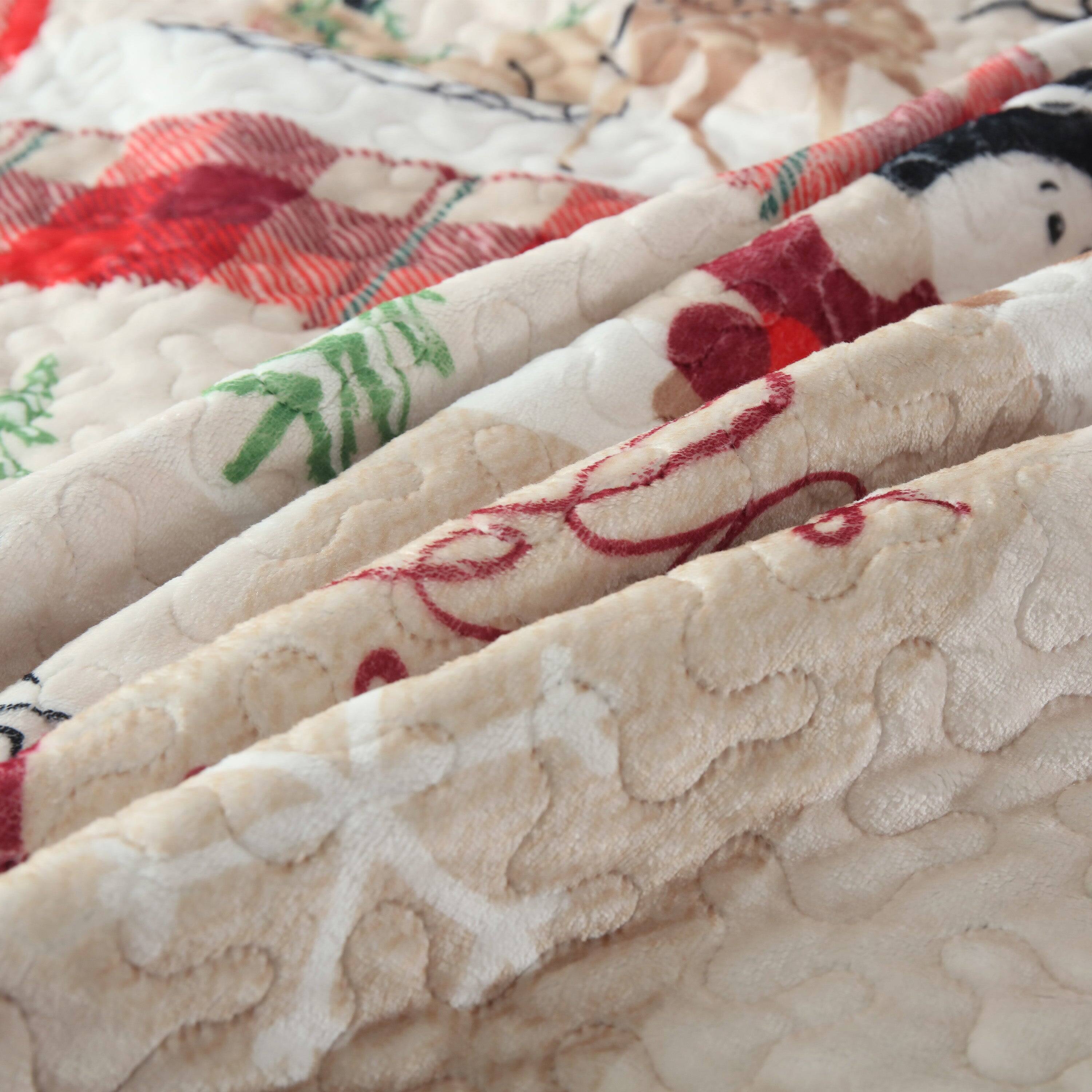 Back. MarCielo - Marcielo 3 Pc Velvet Quilted Oversized Christmas Quilt Set - Multi Color.