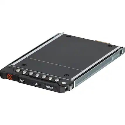 C SAV SSD M 7.68TB