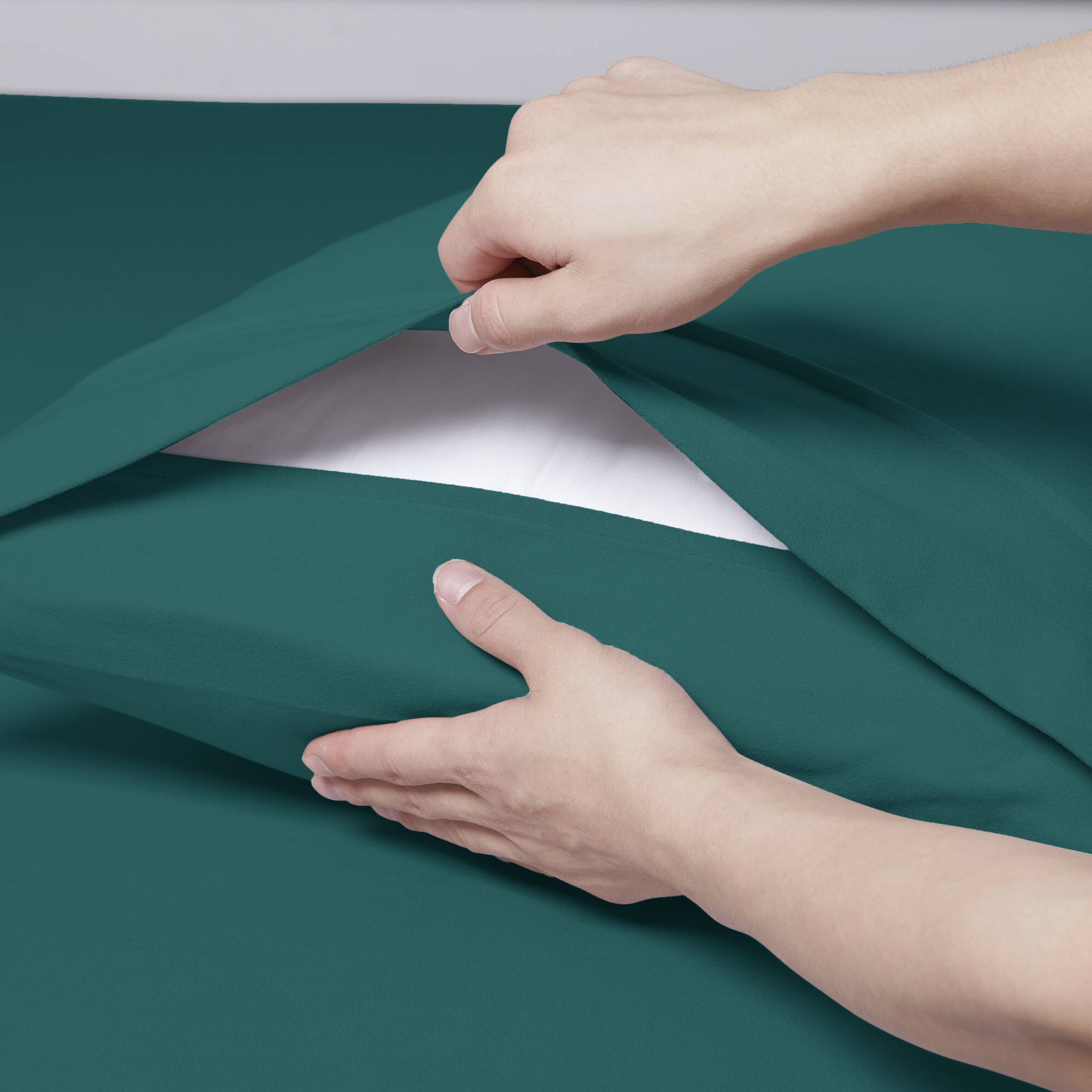Angle. Sweet Home Collection - Solid Flannel Pillowcases (Set of 4), Ultra Soft, Standard - Teal.