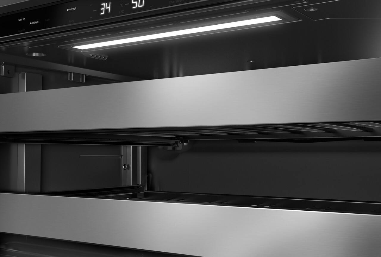 Cool On  
Auto Light  
Lock  
Cool Off  
Beverage  
Party  
34°C  
F/C  
Champagne