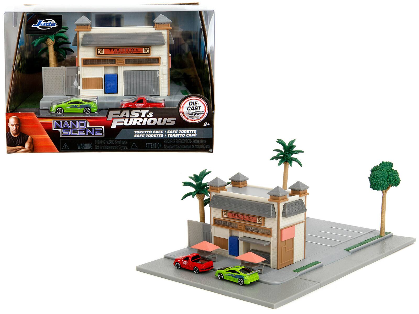 Jada  
NANO SCENE  
FAST & FURIOUS  
DIE-CAST  
8+  
TORETTO'S CAFE / CAFÉ TORETTO  
CHOKING HAZARD - Small parts  
WARNING: Not for children under 3 years  
ATTENTION: Ne convient pas aux enfants de moins de 3 ans