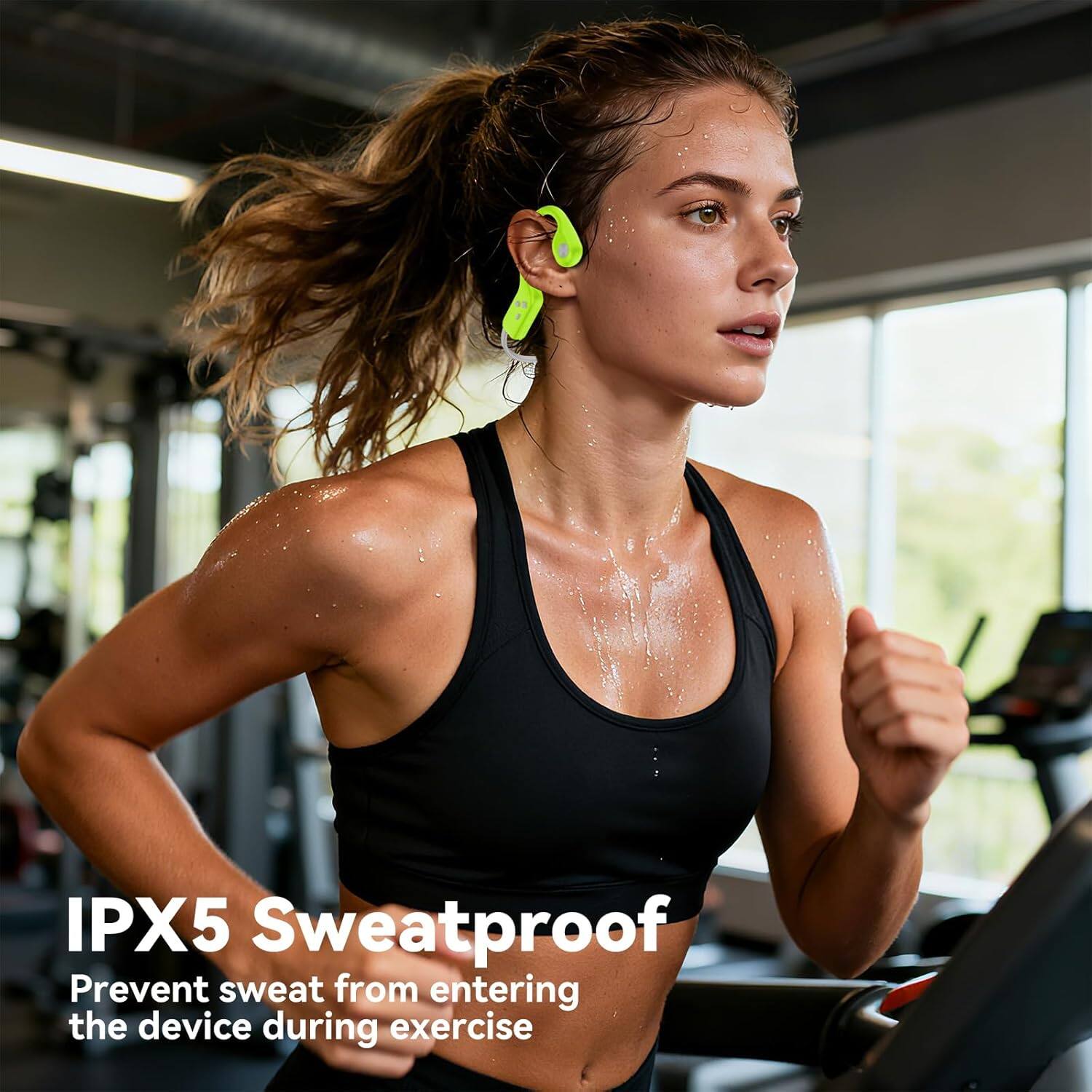 IPX5 Sweatproof  
Prevent sweat from entering the device during exercise