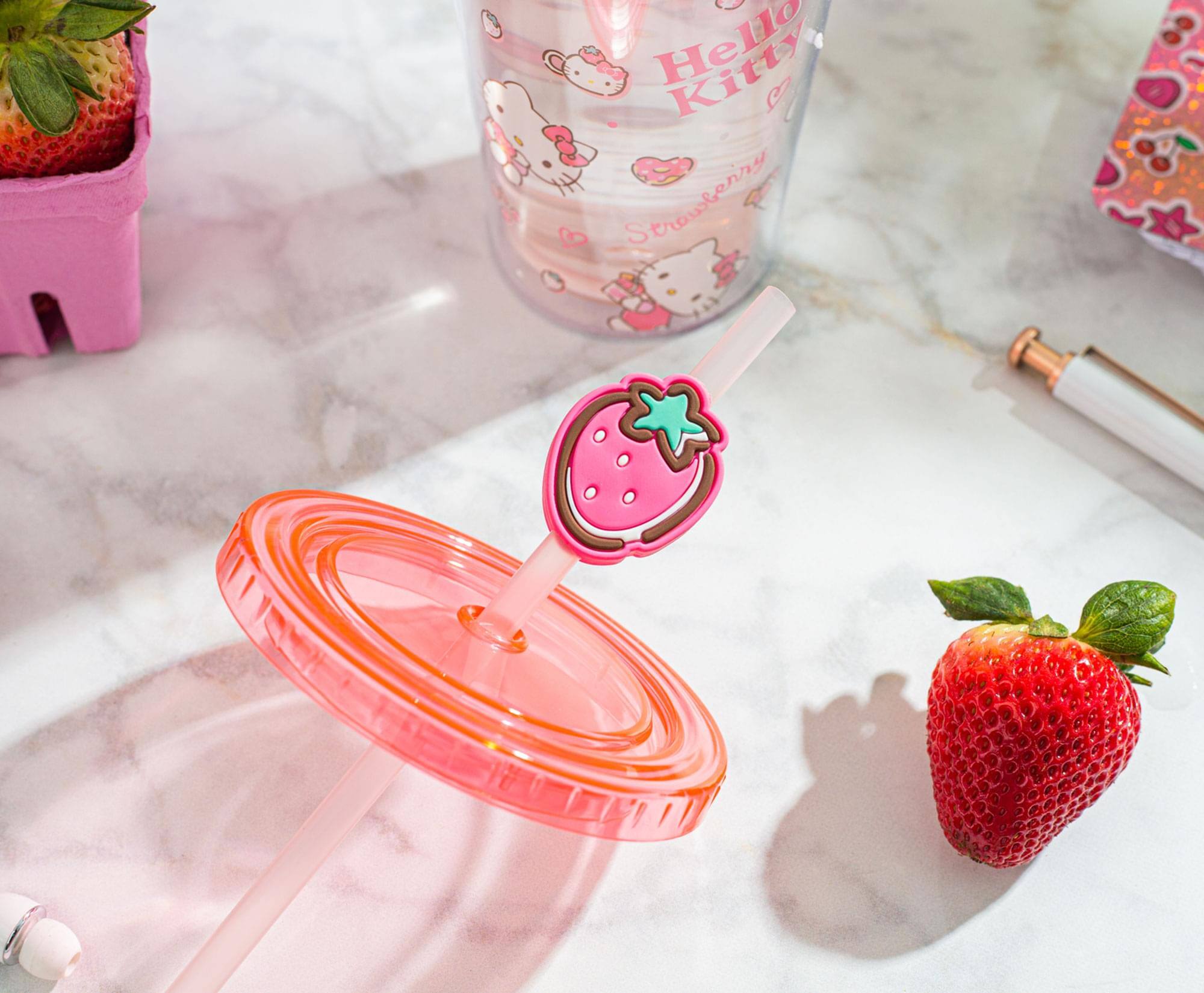 Hello Kitty  
Strawberry