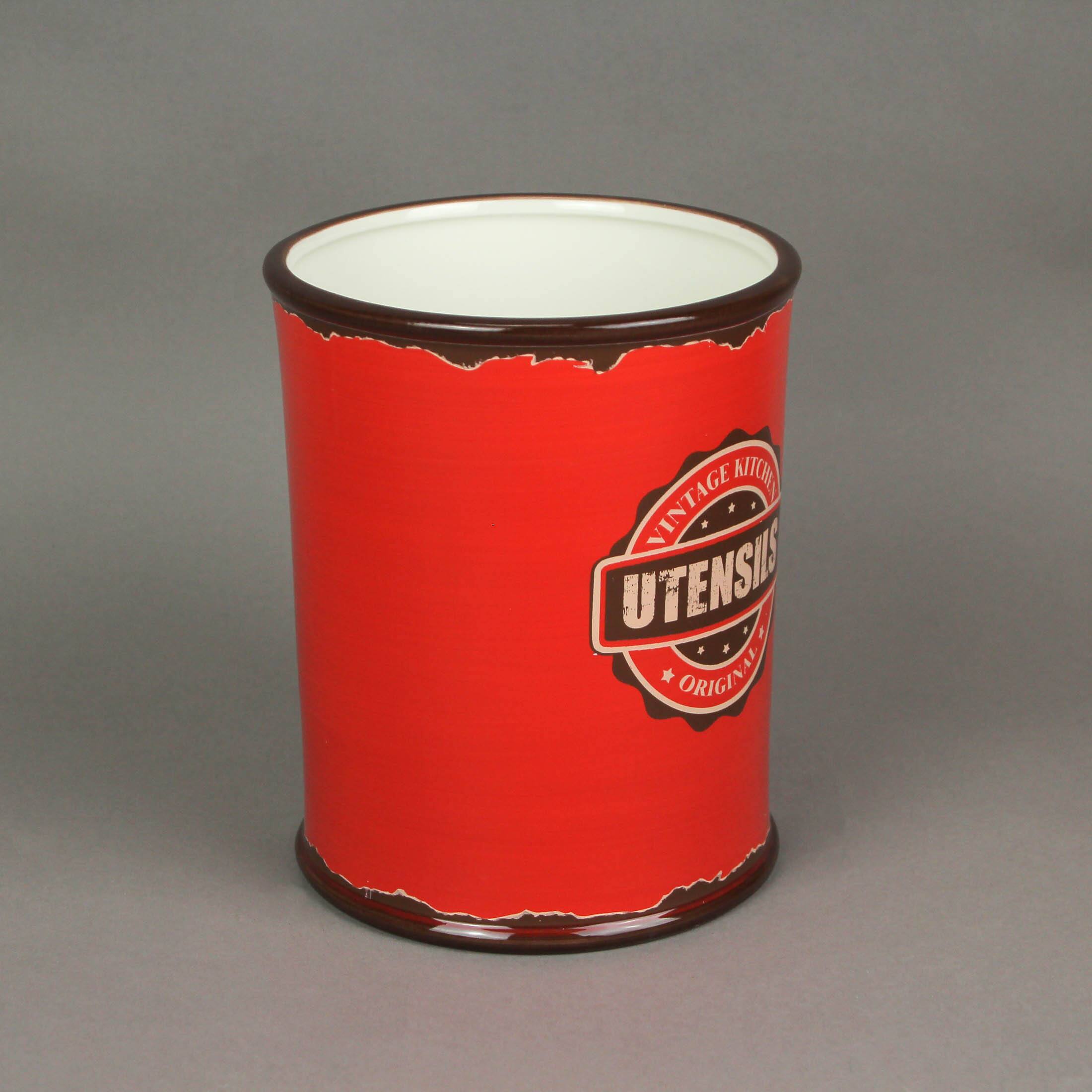 VINTAGE KITCHEN  
UTENSILS  
ORIGINAL