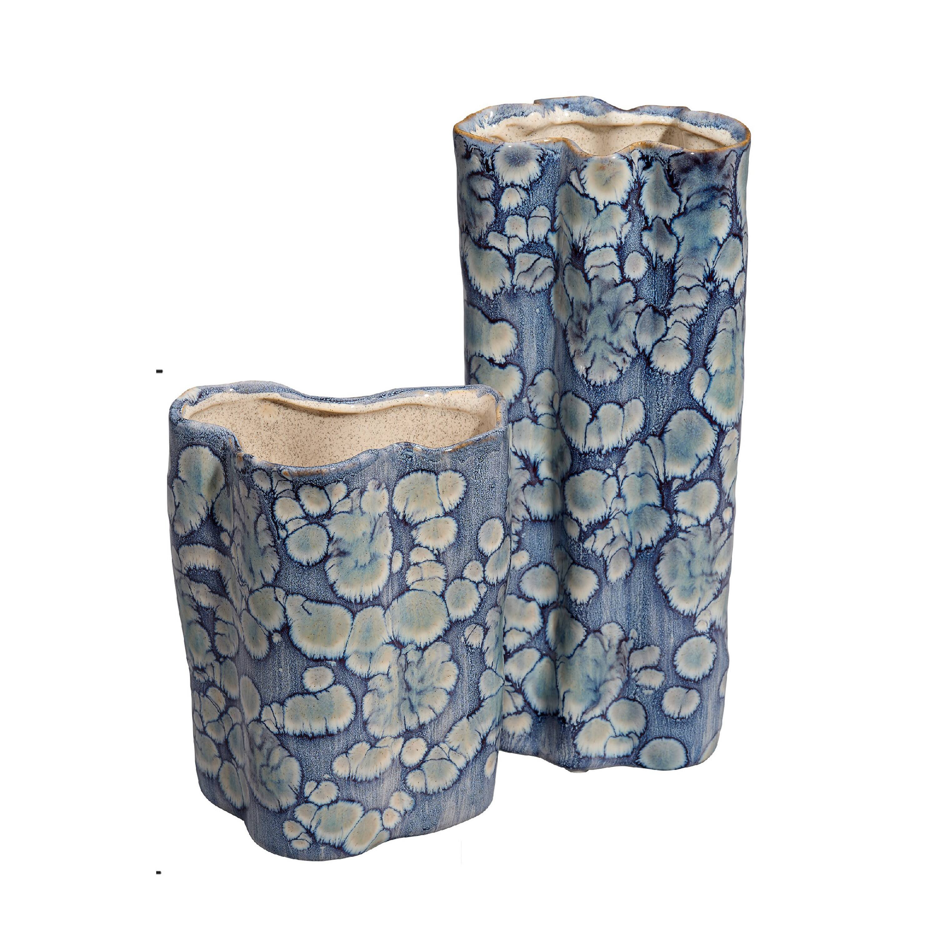 Angle. Manhattan Lane - Gipo Decorative Flower Vase Set of 2, Ruffled Body,   Ceramic - Blue, White.