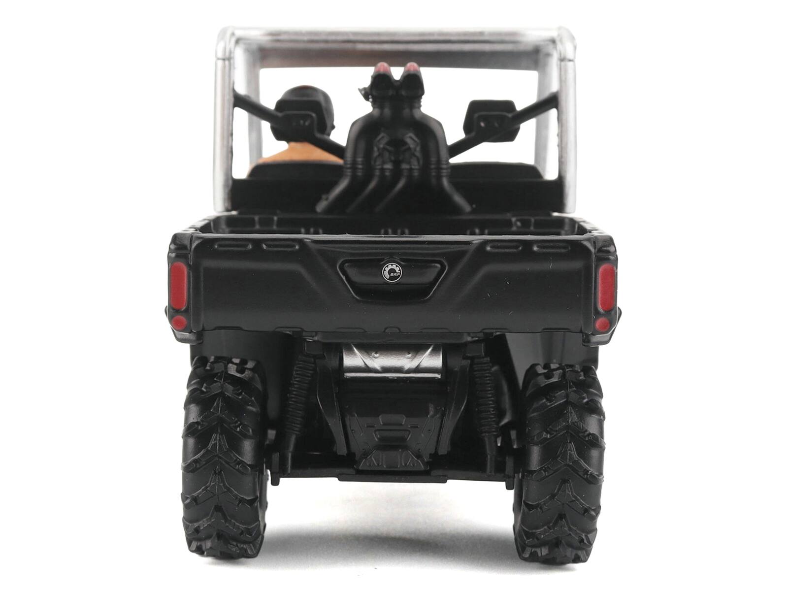 Alt View 4. BRP Models - Can-Am Defender XMR Silver Metallic and Black with Driver Figure 1/32 Diecast Model by BRP Models.