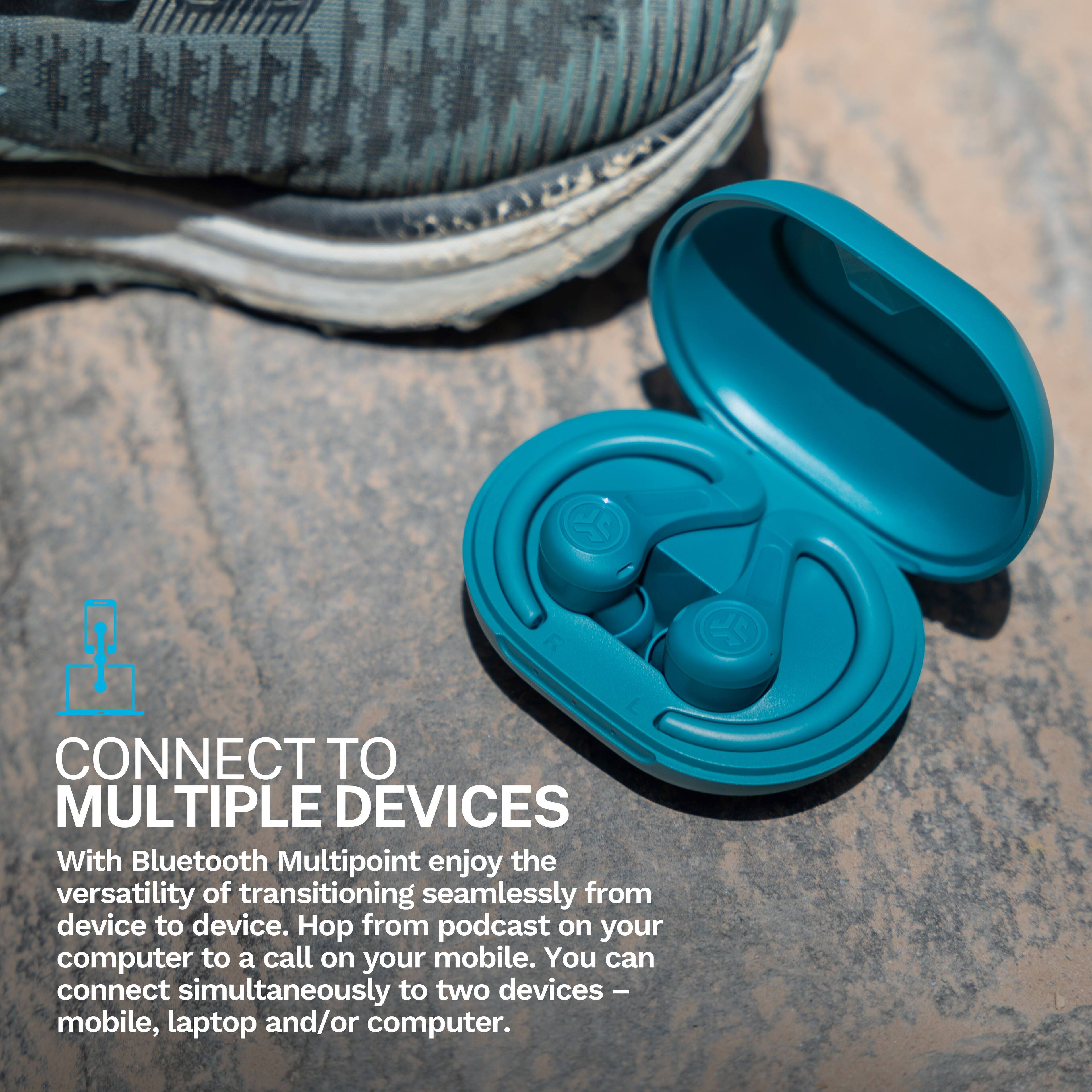 CONNECT TO MULTIPLE DEVICES

With Bluetooth Multipoint, enjoy the versatility of transitioning seamlessly from device to device. Hop from a podcast on your computer to a call on your mobile. You can connect simultaneously to two devices: mobile, laptop, and/or computer.