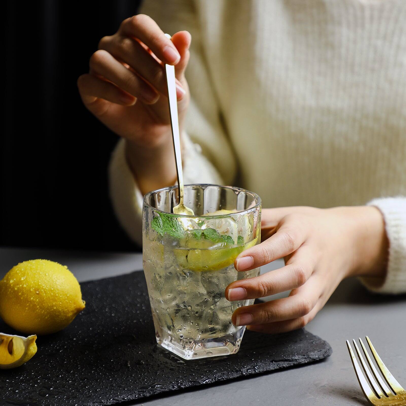 Angle. BreeBe - Polyhedron Tumbler Glasses set of 6 - Clear.