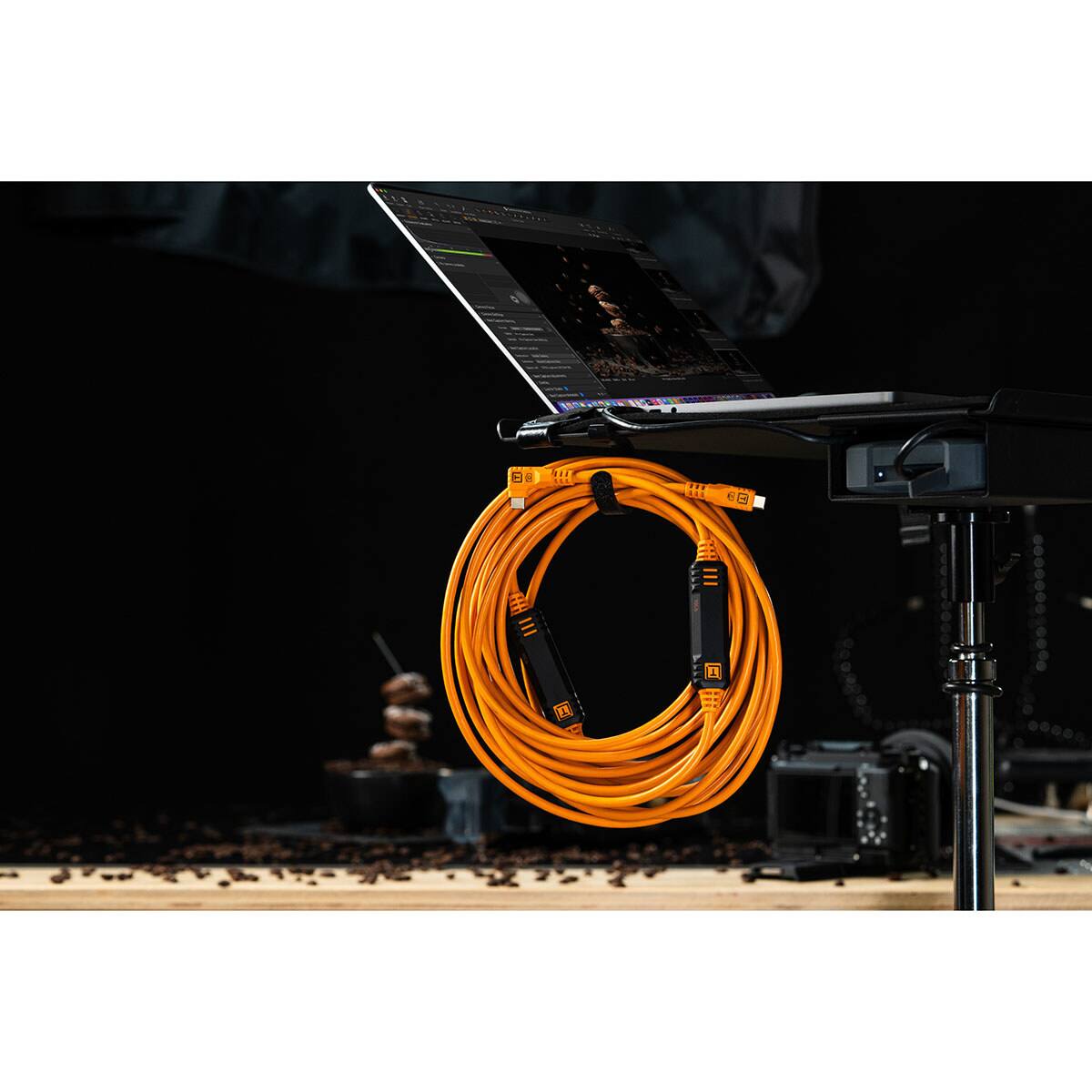 Alt View 7. Tether Tools - Tether Tools LeverLock Plate and TetherPro Optima 10G 31' USB-C Straight to USB-C Right Angle Cable, Orange.