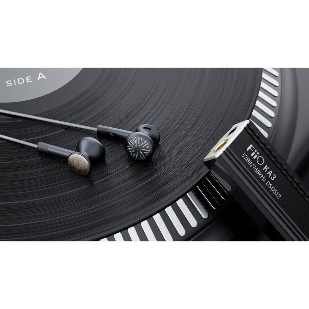 A SIDE  
32Bit/768kHz  
DSD512  

Fiio KA3  
32Bit/768kHz DSD512