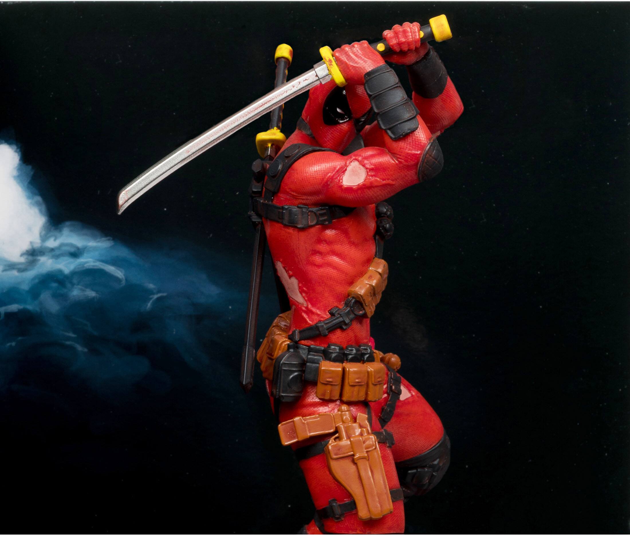 Alt View 2. McFarlane Toys - Marvel 7.1" Deadpool 1:10th Scale Collectible with Scene (Deadpool #1).