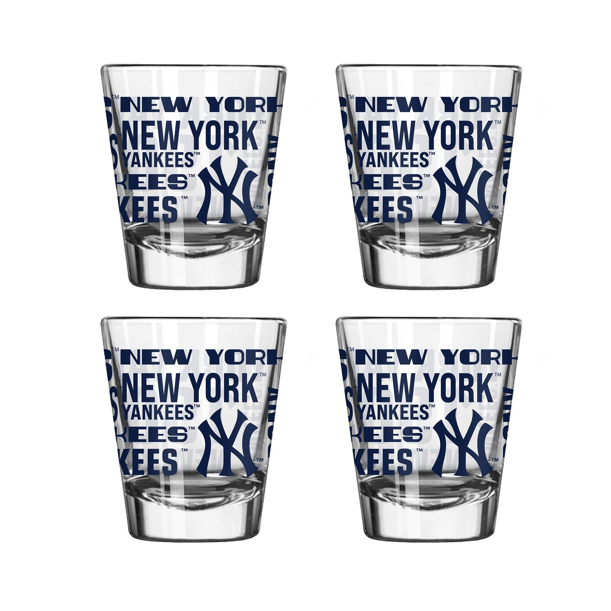 NEW YORK  
NEW YORK  
YANKEES  
YANKEES  
REES  
KEES  
NY  
NY