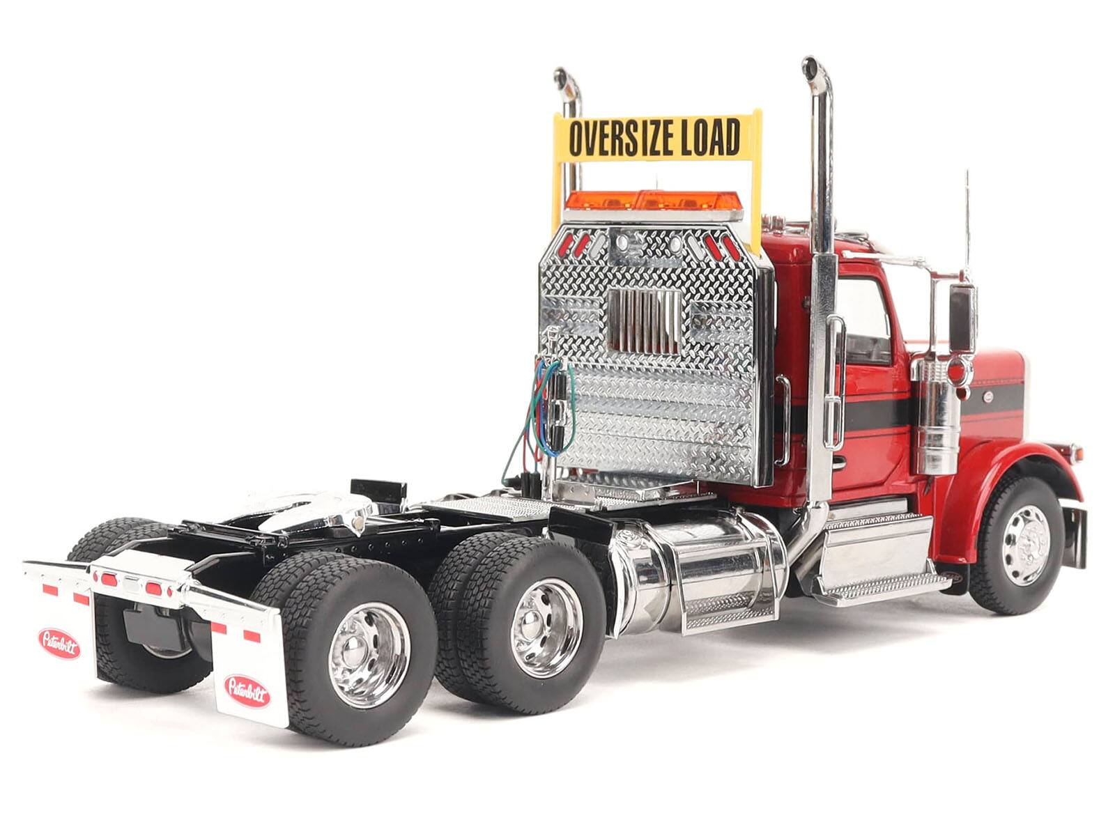 OVERSIZE LOAD  
Peterbilt
