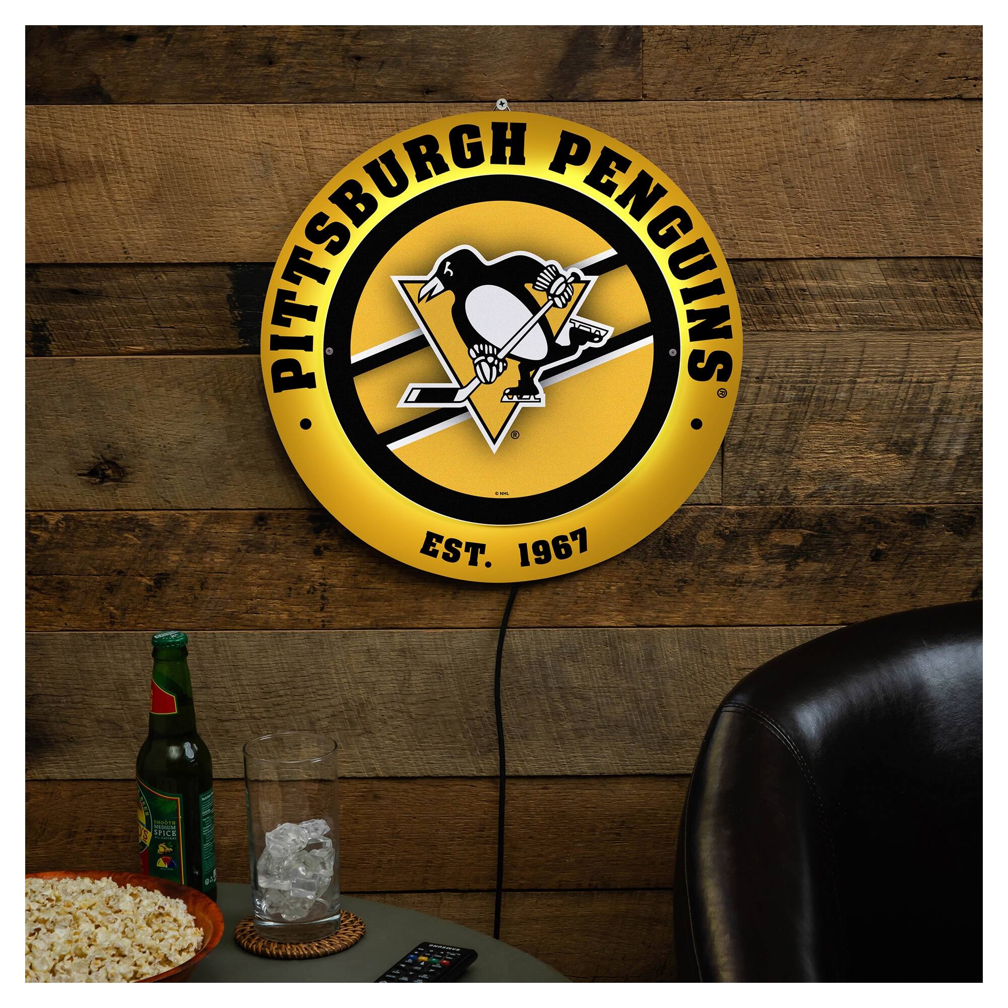 PITTSBURGH PENGUINS -- EST. 1967