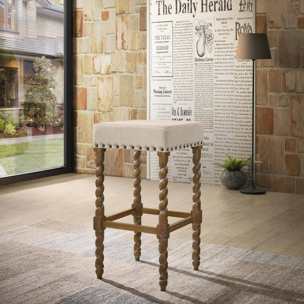 Carolina Chair & Table Remick 30