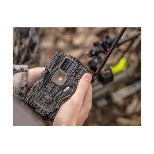 Left. Stealth Cam - Stealth Cam Fusion X 26MP Trail Camera (Verizon, 10-Pack) Bundle.