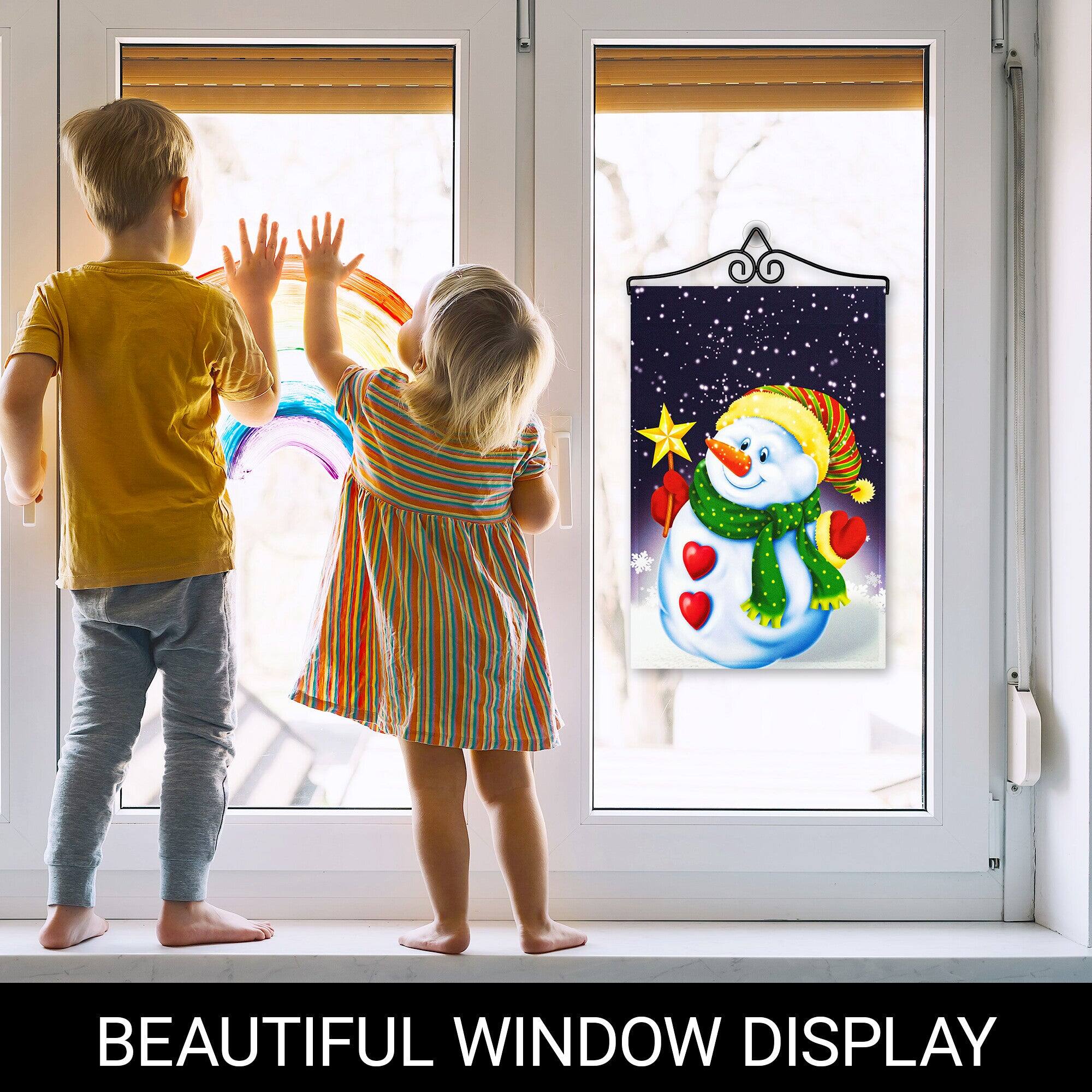 BEAUTIFUL WINDOW DISPLAY