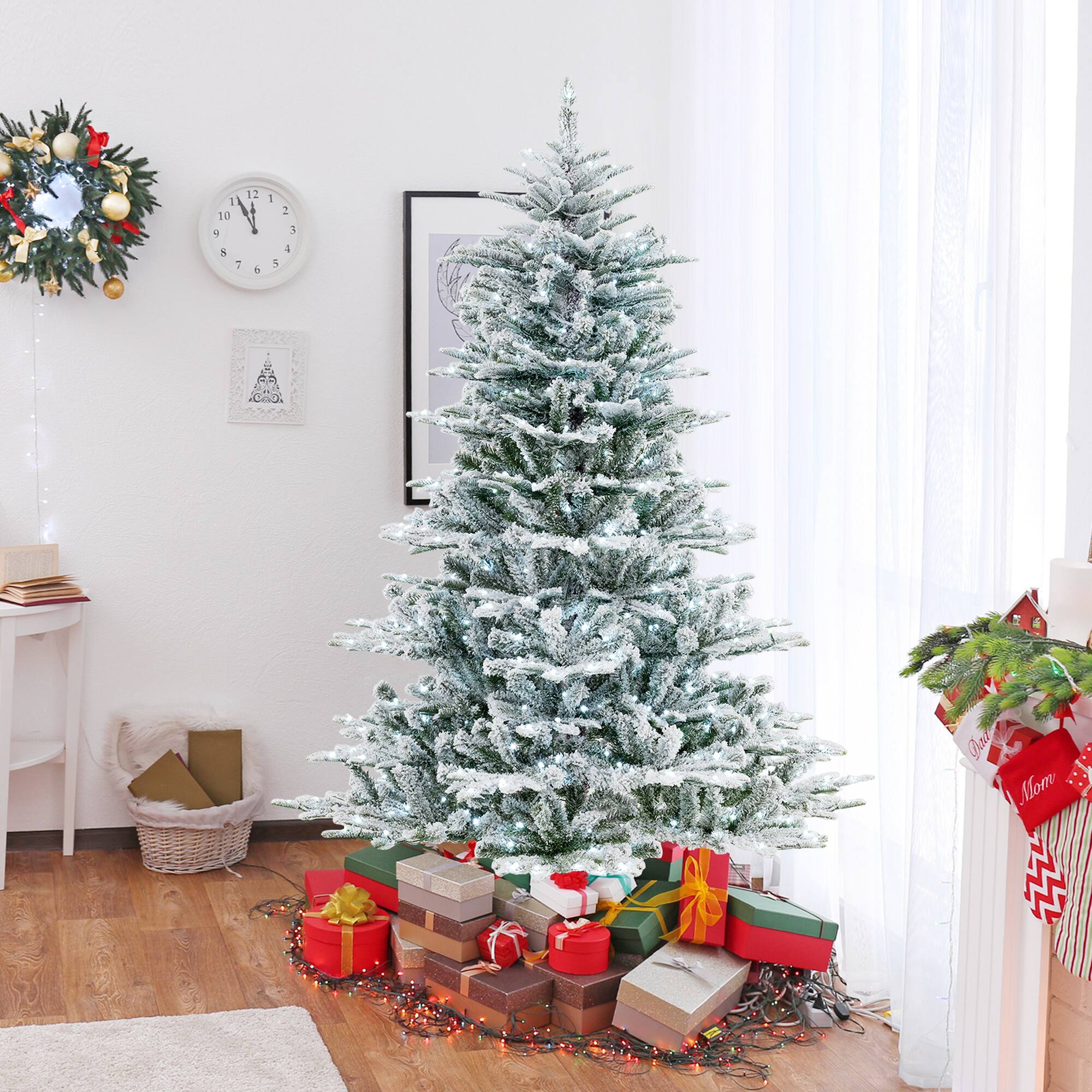 Alt View 1. Costway - Costway 6 FT Snow Flocked Artificial Christmas Tree with 661 PVC & PE Tips 500 LED Lights - Green,White.