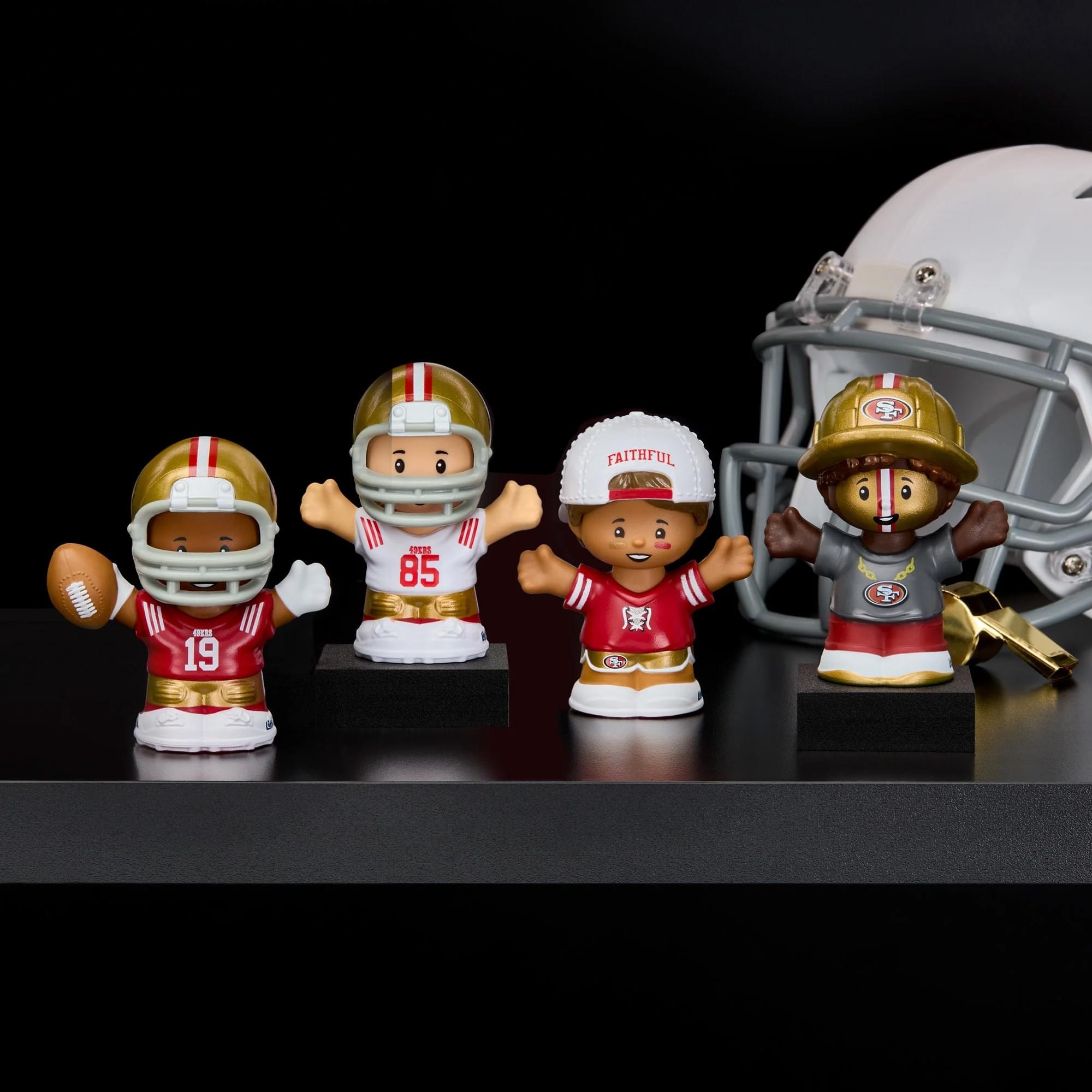 Alt View 5. Fisher Price - Fisher Price Little People x NFL Collector San Francisco 49ers Figure 4-Pack - Red.