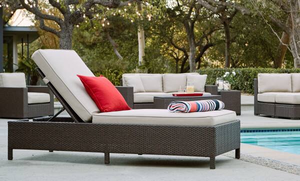 Angle. Serta - Serta Laguna Outdoor Storage Chaise Lounge, Brown Wicker with Beige Cushions - Beige.