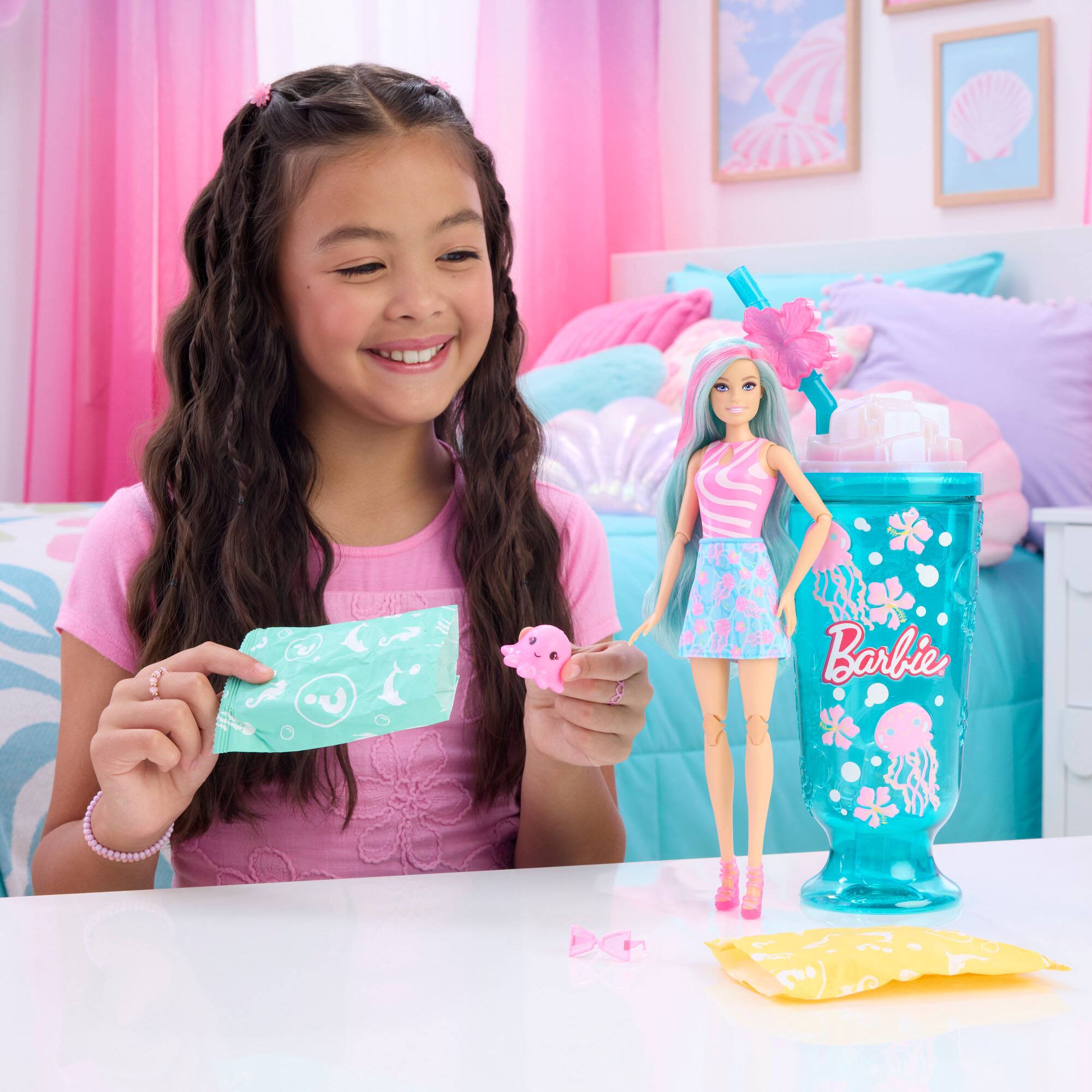 Alt View 5. Barbie - Pop Reveal Sea Slushy Doll.