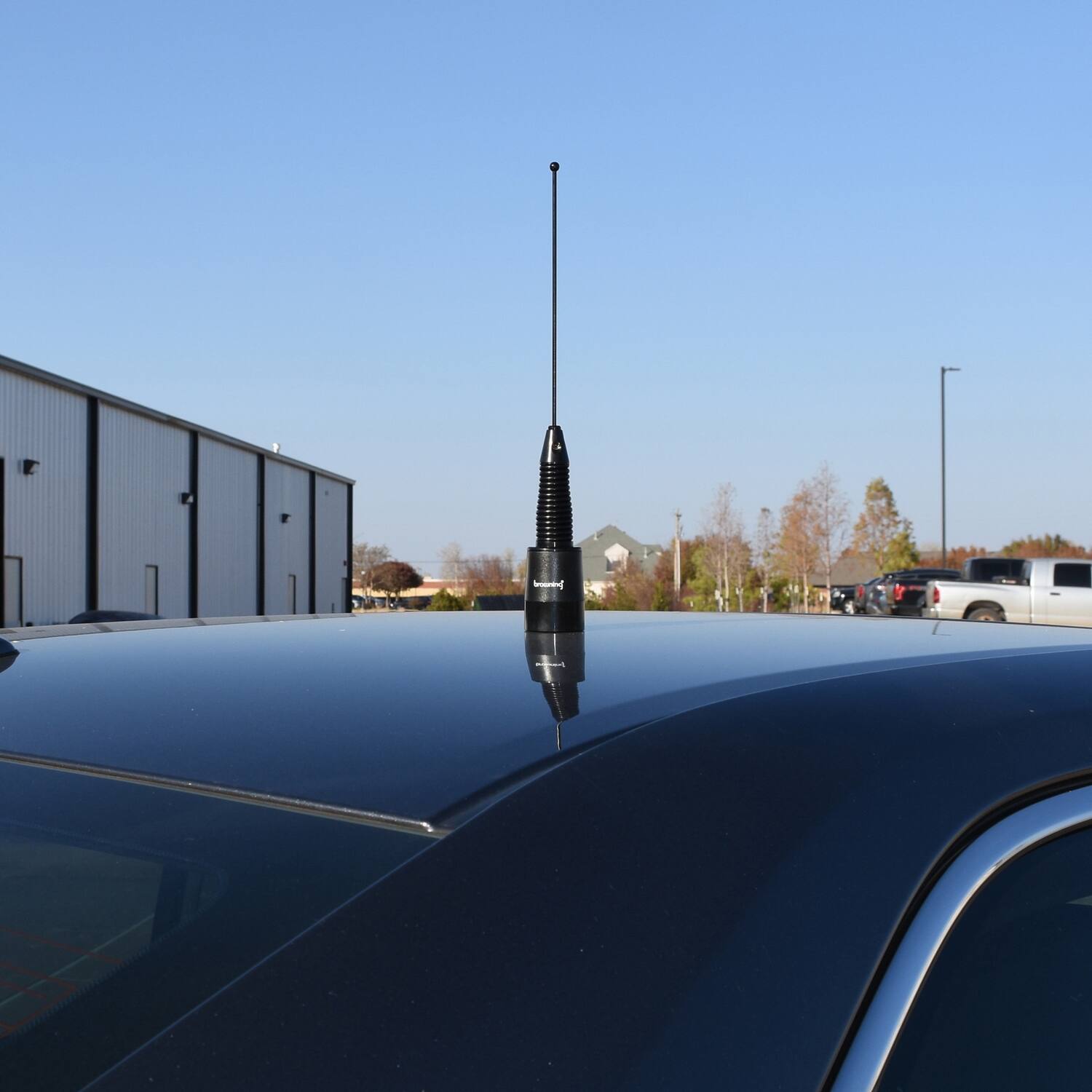 Back. Browning - 160-Watt Wide-Band 380-520 MHz Antenna with Spring and NMO Mounting - Black.