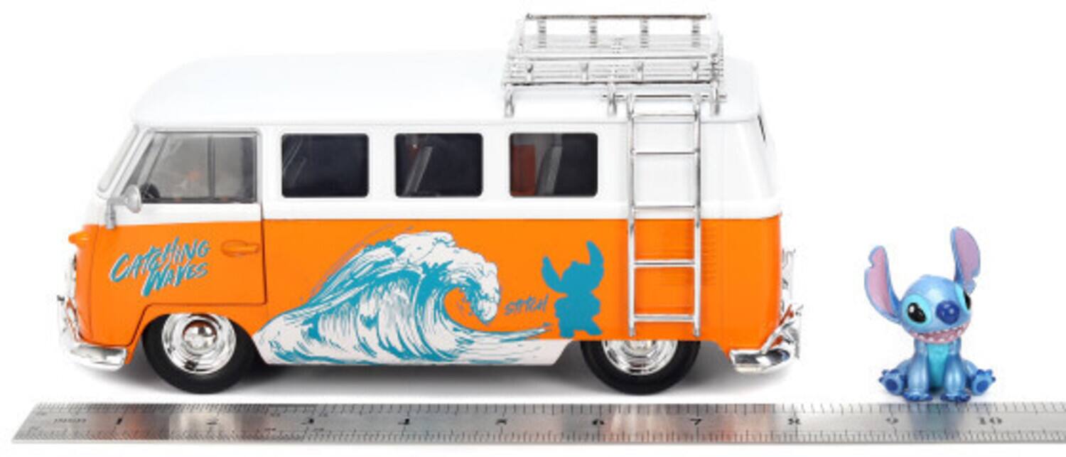 CATCHING WAVES  
stitch