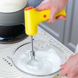 Cluzine - Mini USB Handheld Electric Egg Beater, Portable Cream Food Whisk, Plastic Baking Blender for Cake - Yellow
