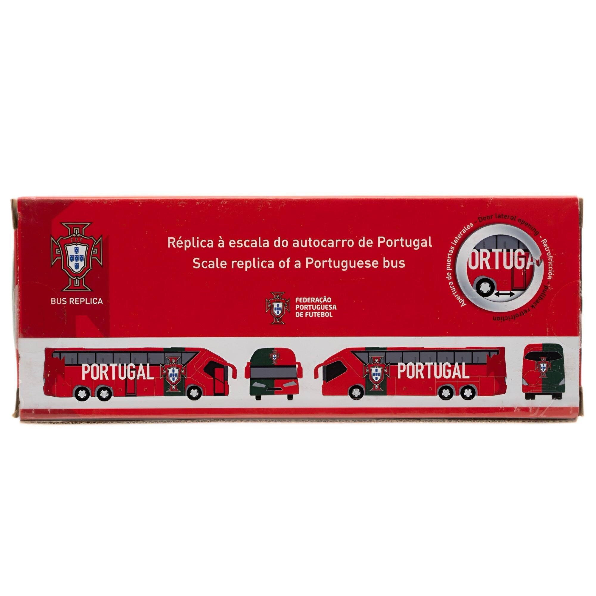 BUS REPLICA  
Réplica à escala do autocarro de Portugal  
Scale replica of a Portuguese bus  

ORTUGA  
FEDERAÇÃO PORTUGUESA DE FUTEBOL  
Retrofriction  
PORTUGAL