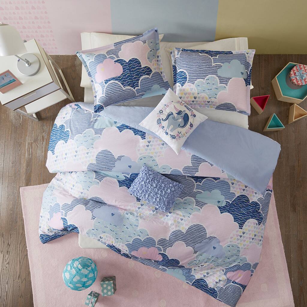 Alt View 2. Gracie Mills - Gracie Mills Eowyn Cotton Printed Duvet Cover Set - Blue.