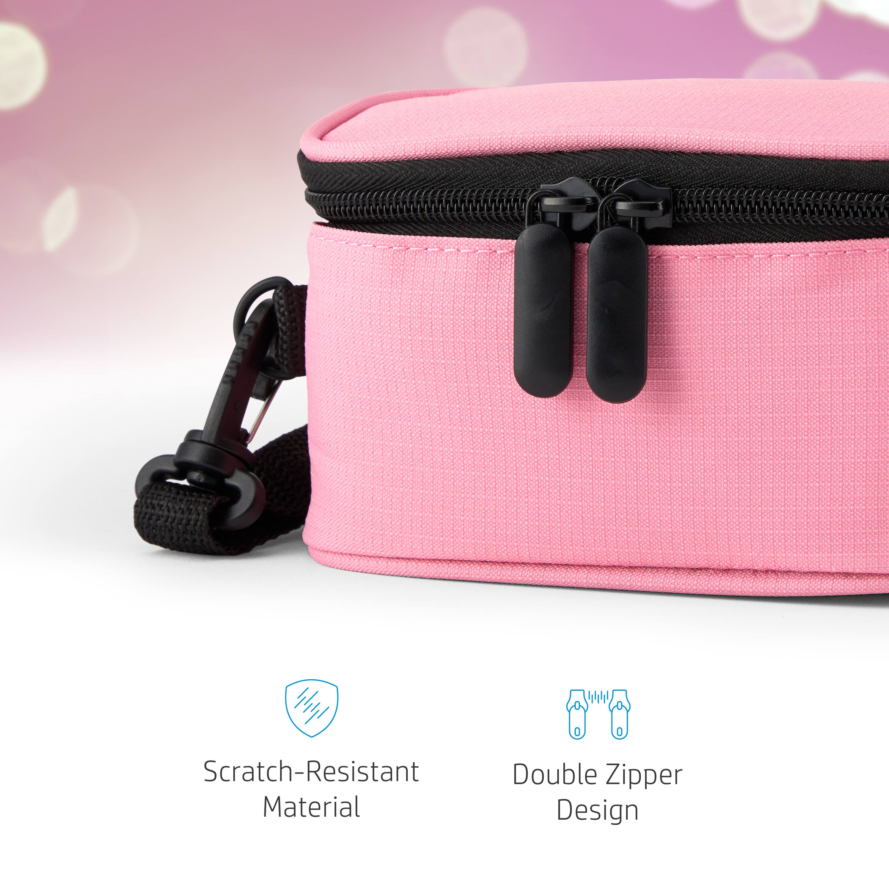 Scratch-Resistant Material  
Double Zipper Design
