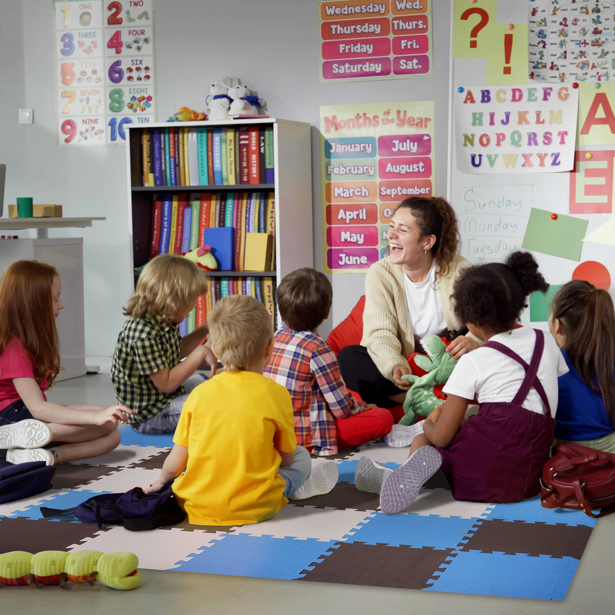 Sure, here is the corrected and grouped text from the image:

---

**Numbers:**
1 ONE
2 TWO
3 THREE
4 FOUR
5 FIVE
6 SIX
7 SEVEN
8 EIGHT
9 NINE
10 TEN

**Days of the Week:**
Wednesday Wed.
Thursday Thurs.
Friday Fri.
Saturday Sat.

**Months of the Year:**
January
February
March
April
May
June
July
August
September
October
November
December

**Alphabet:**
A B C D E F G
H I J K L M
N O P Q R S T
U V W X Y Z

**Days of the Week (continued):**
Sunday
Monday
Tuesday

**Other Text:**
- "1G ! i AIN ! 1 I ifferent Baok"
- "WOBLE MSTERT LAS"
- "Wednesday Wed. Thursday Thurs. Friday Fri. Saturday Sat."
- "ABCDE FG"
- "Months of the Year"
- "Sunday Monday Tuesday"
- "Wednesday Thurs. Friday Fri. Saturday Sat."
- "ABCDEFG"
- "HIJKLM"
- "NOPORST"
- "UVWXYZ"

---