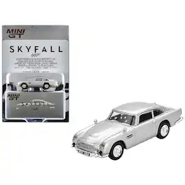 True Scale Miniatures - Aston Martin DB5 RHD Birch Silver Metallic (Damaged) 007 James Bond "Skyfall" (2012) 1/64 Diecast Model Car by Mini GT