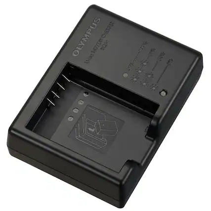 OLYMPUS CHARGER BATTERY BCH-1 Li-ion
100% -80% 50% 0% OFF