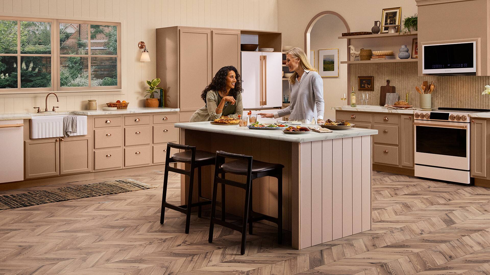 Alt View 18. LG - SIGNATURE 30-in Wide 6.3 Cu. Ft. Slide-In Electric Induction Convection Smart Range w EasyClean, 6.8-in Color LCD Screen - Essence White.