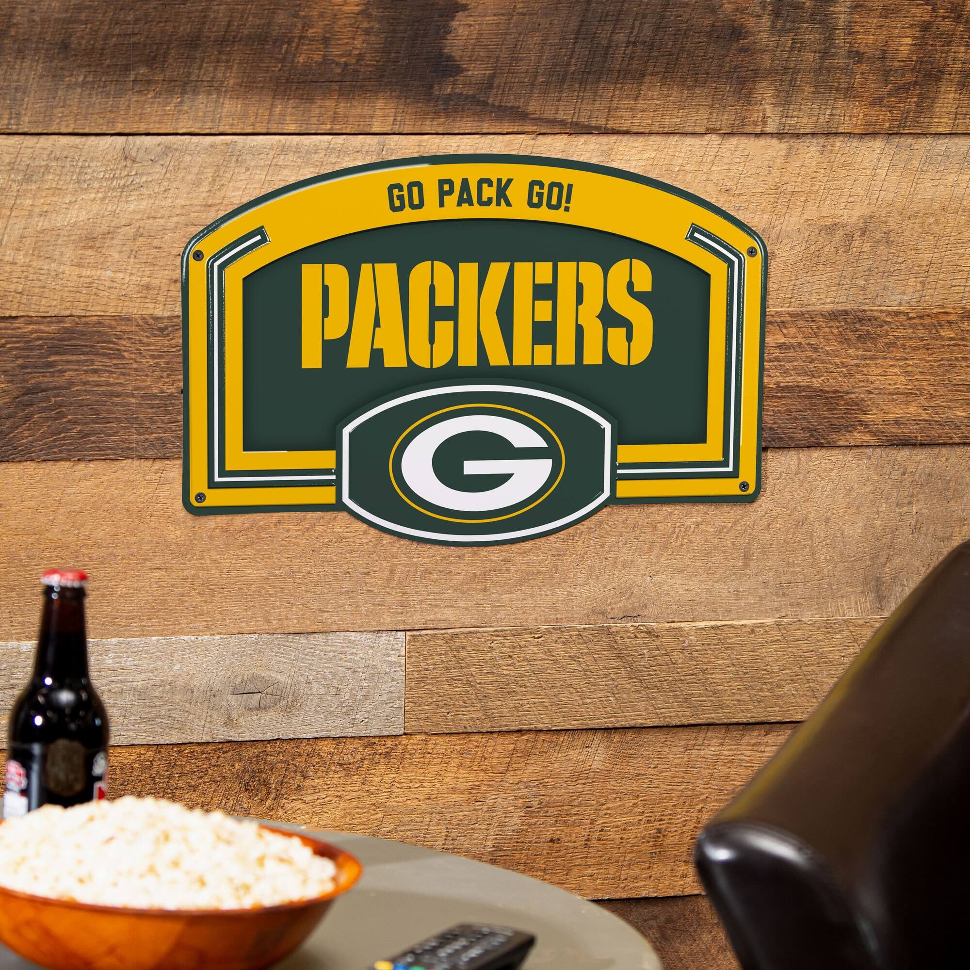 GO PACK GO!  
PACKERS  
G