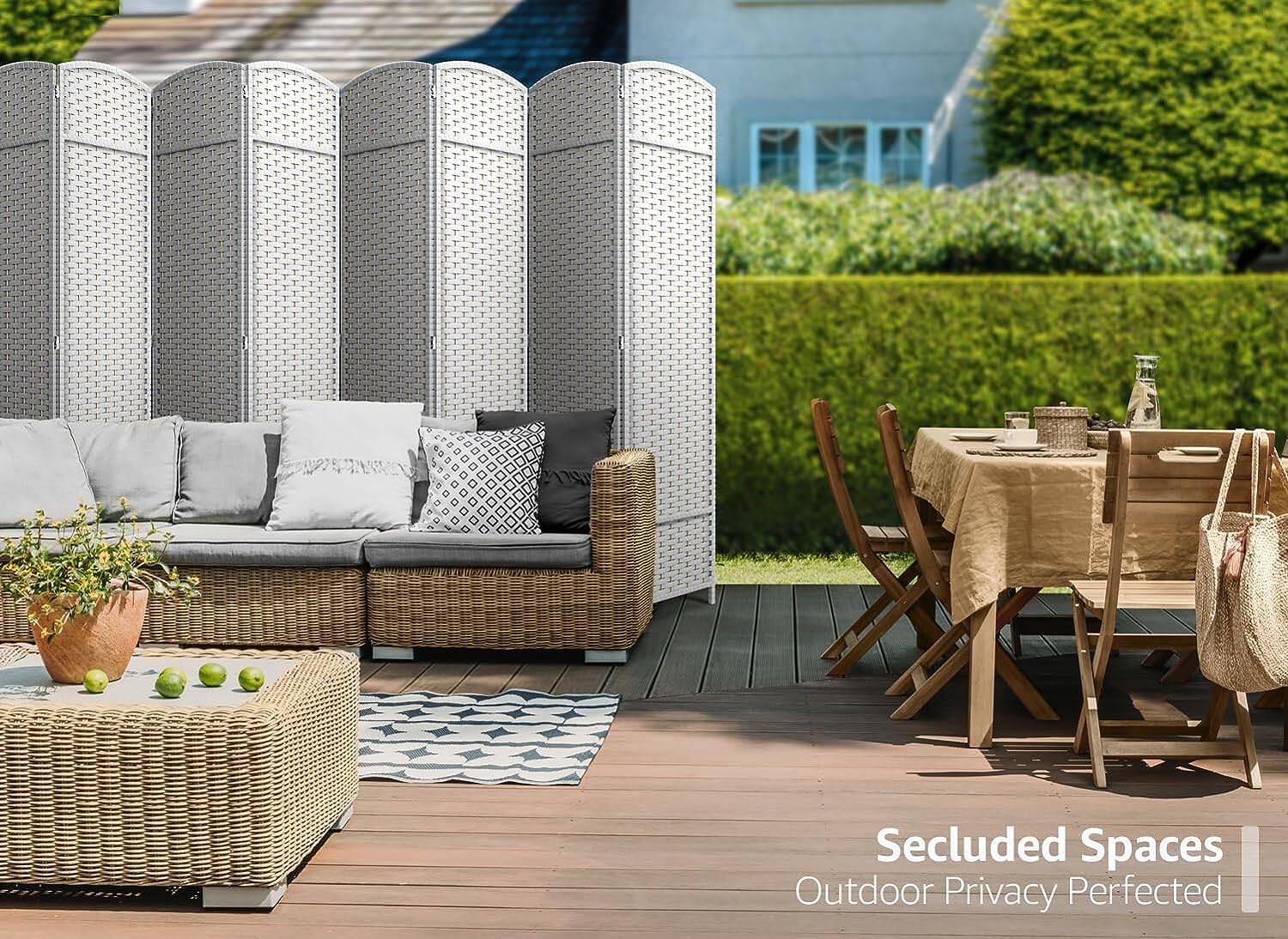 Secluded Spaces  
Outdoor Privacy Perfected