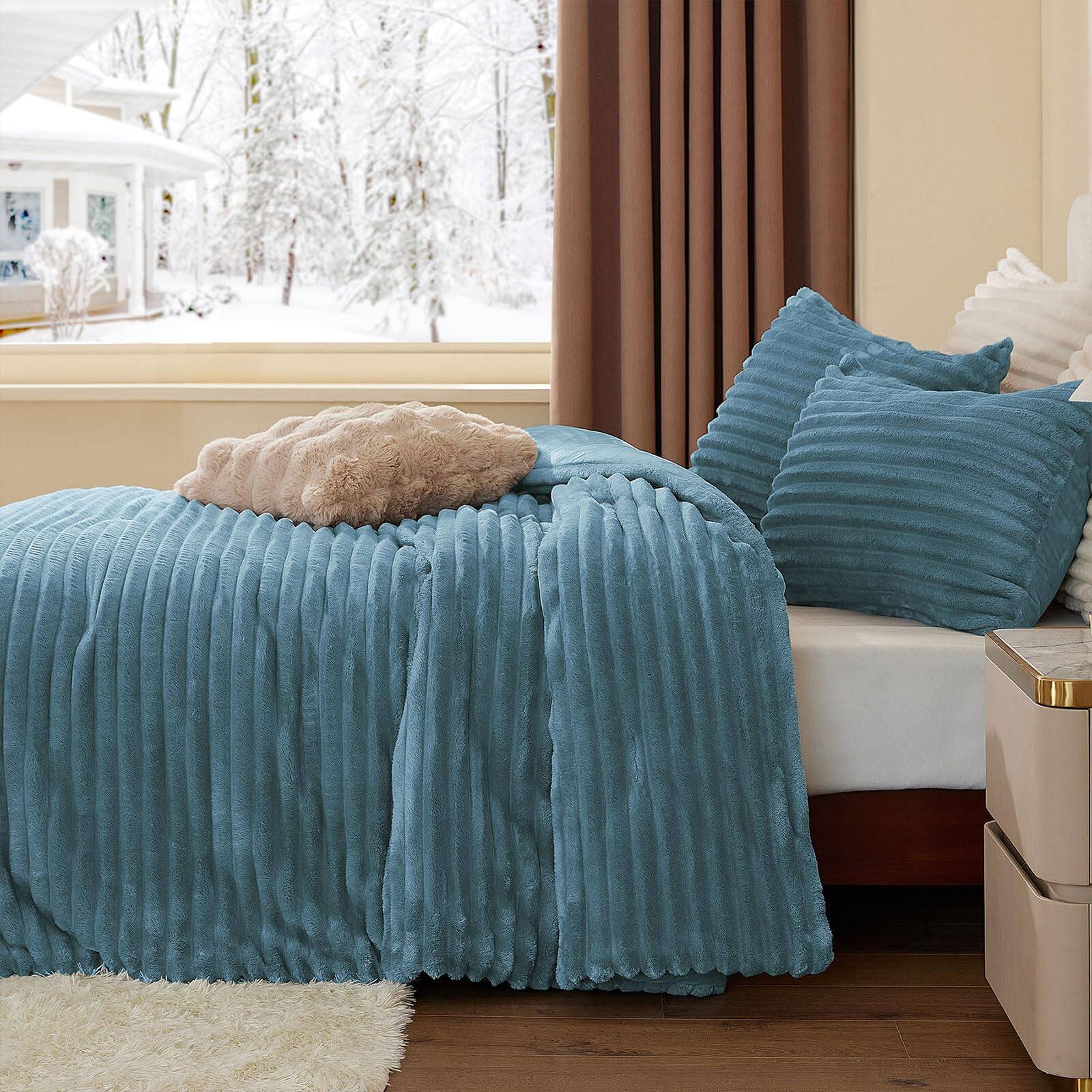 Back. Dazzed Corner - Fleece Queen Comforter Set -Super Soft & Warm Fluffy Bedding - Blue Fog.