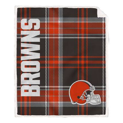 Front. Pegasus - Cleveland Browns 50" x 60" Playmaker Plaid Ultra Cozy Sherpa Throw - Multicolor.